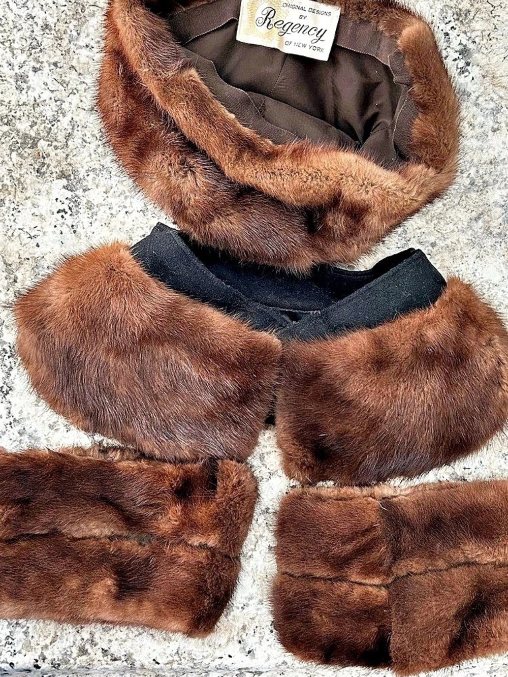 Regency Fur Hat Collar & Mittens Set in Brown Like New